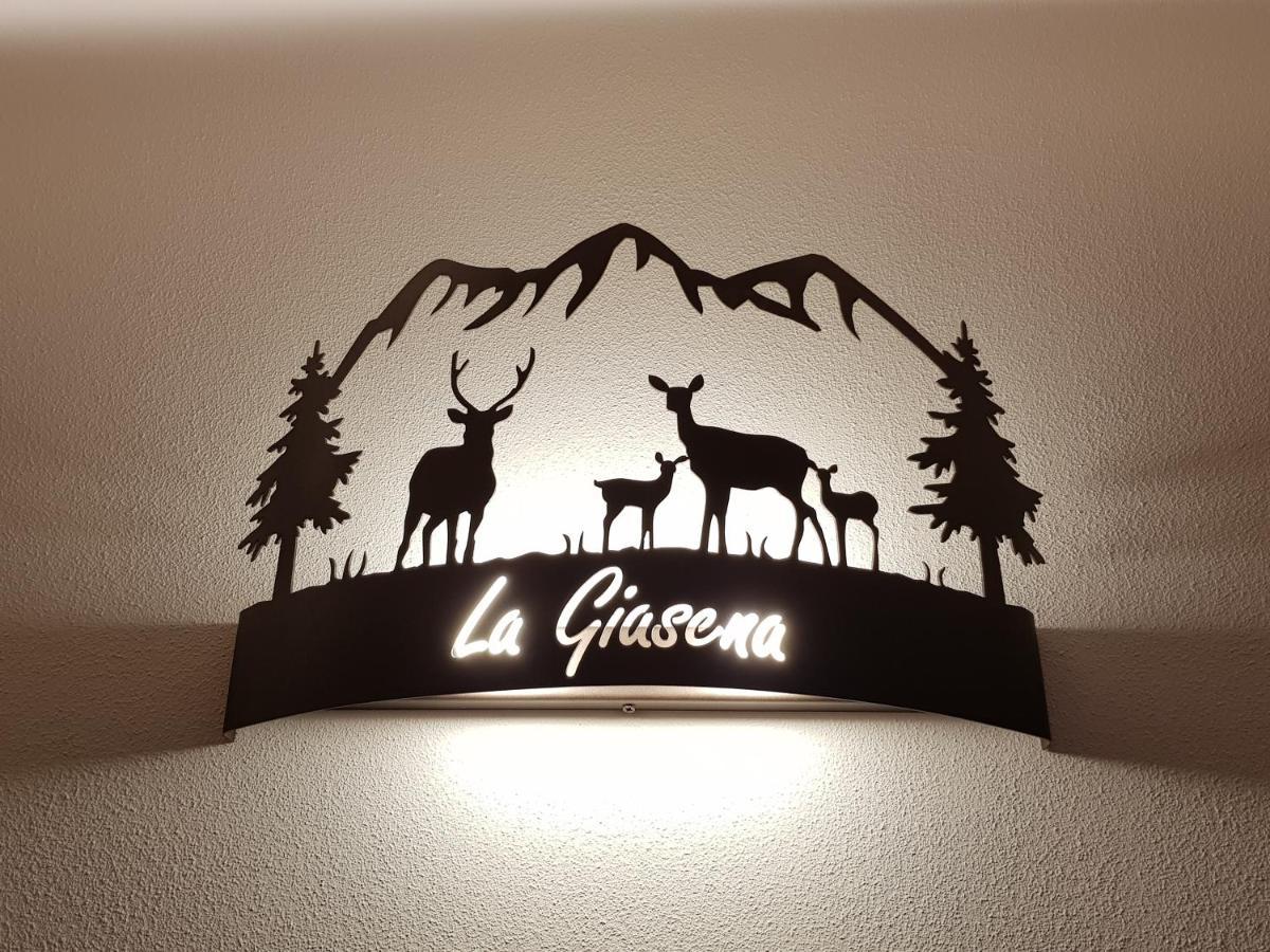 Agriturismo La Giasena Ponte nellʼAlpi Eksteriør bilde