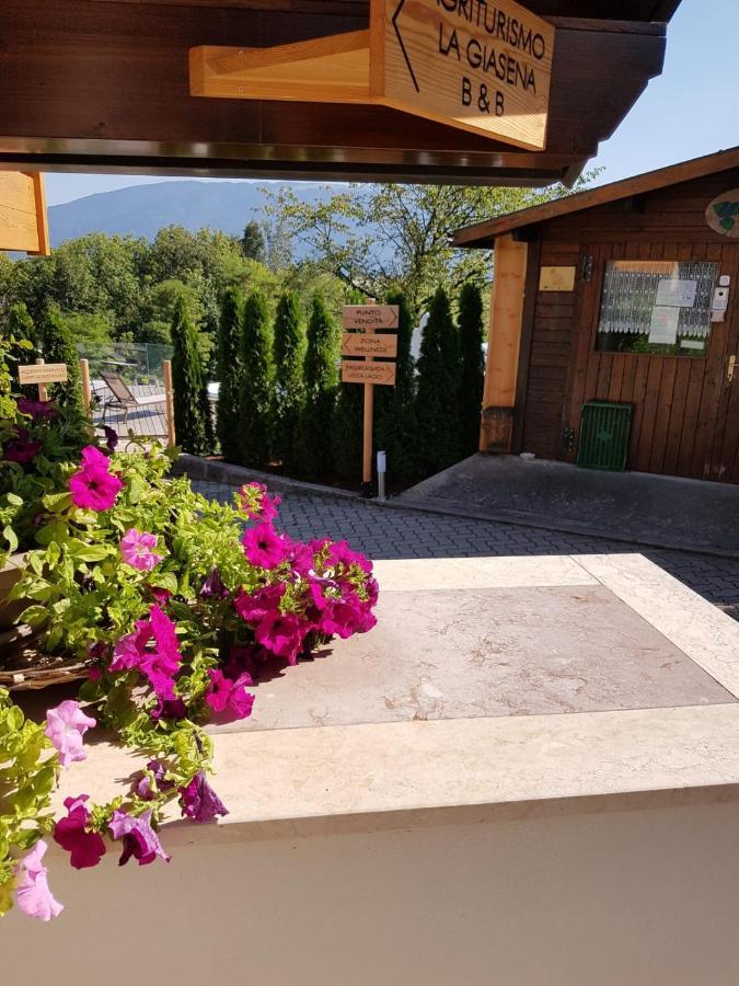 Agriturismo La Giasena Ponte nellʼAlpi Eksteriør bilde