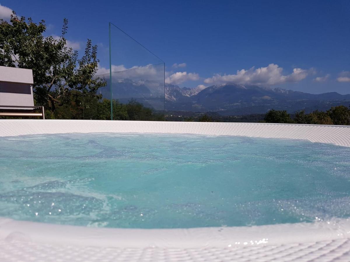 Agriturismo La Giasena Ponte nellʼAlpi Eksteriør bilde